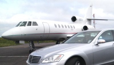 Helikopteri Gazela Gazella Robinzon Robinson Beograd Srbija Avioni Beograd Srbija Helikopteri na iznamljivanje Beograd Avioni na iznajmljivanje Srbija Airplain Piper for rent in Serbia Avion Pajper na iznajmljivanje Renting Helicopters Airplanes Belgrade Serbia Rentiranje Helikoptera Beograd Avio taksi Beograd Avio Taxi Belgrade Serbia -  Lux Car Limuzine